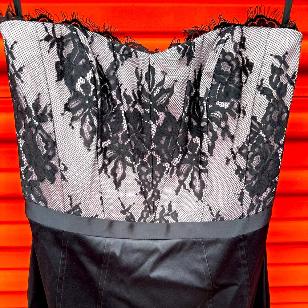 White House Black Market Strapless Dress - Size 0